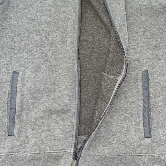 Calvin Klein Logo Zip Sweater - Picture 4 of 5